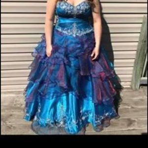 Prom dress